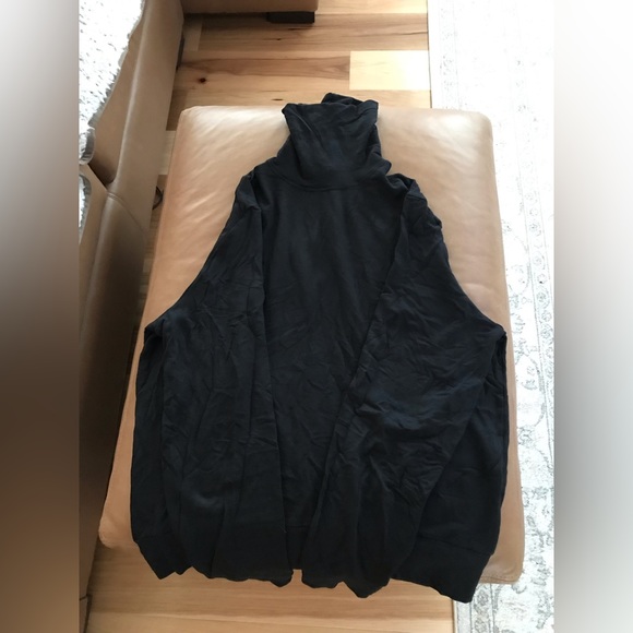 BLEUSALT The Men’s Turtleneck size 5 - Picture 3 of 6